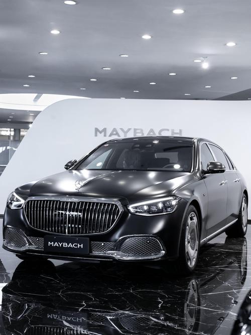 成都武侯区展建隆企业管理咨询岚图汽车的售后服务让用户无忧出行，迈巴赫未来的豪华车趋势